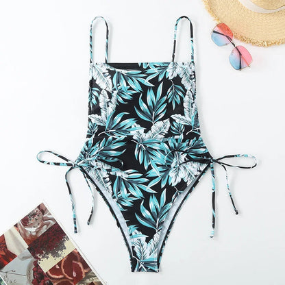 Maiô Sexy com Cordão e Detalhes Pinçados