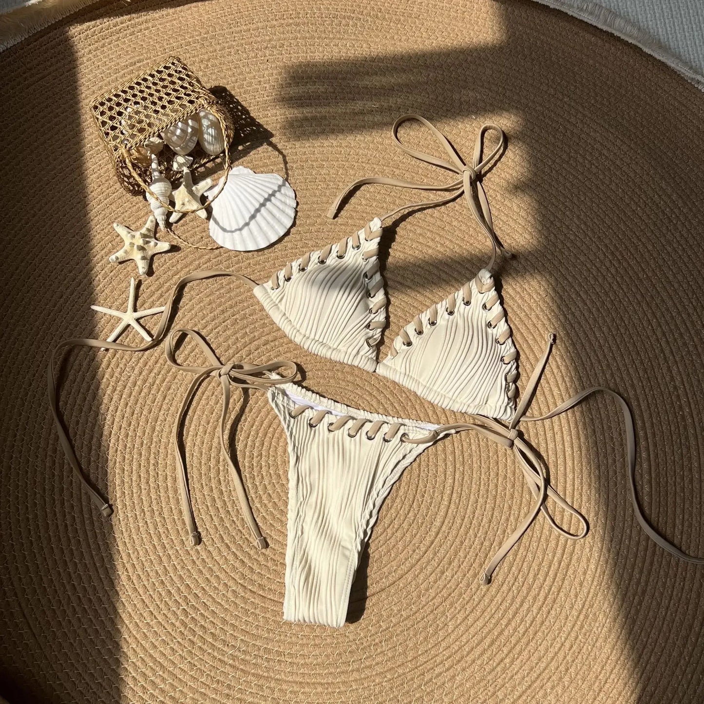 Biquíni Trançado - Design Elegante